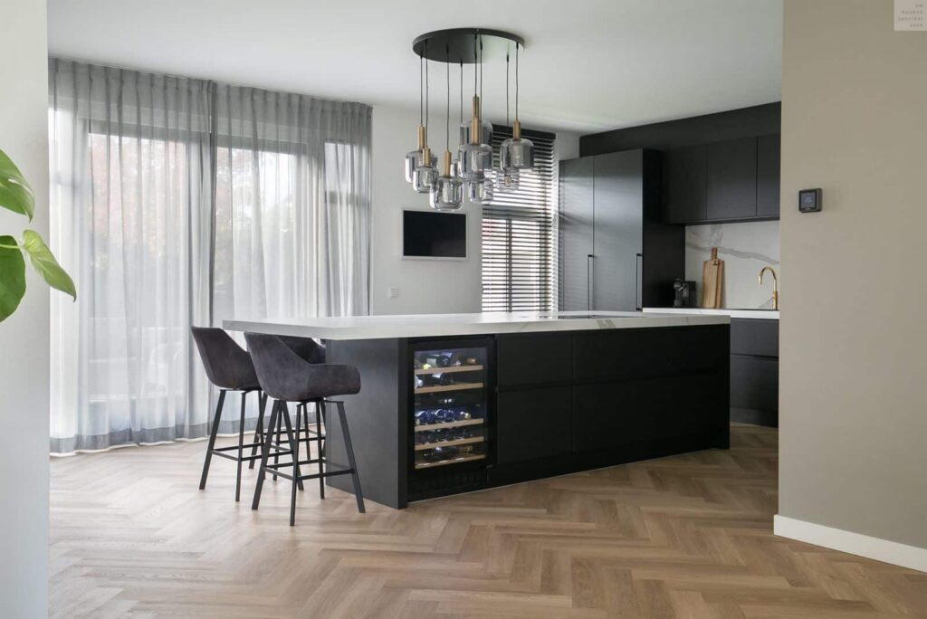 02_Vink_Keuken_Zwart_Eiland_Gazquez-1600×1068