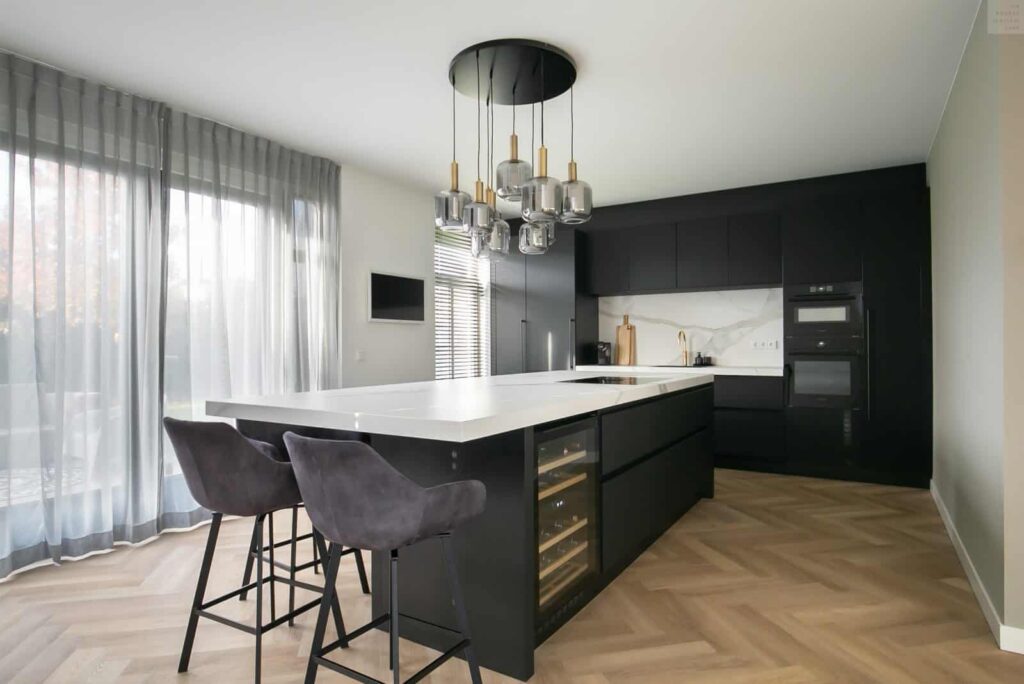 03_Vink_Keuken_Zwart_Eiland_Gazquez-1600×1068